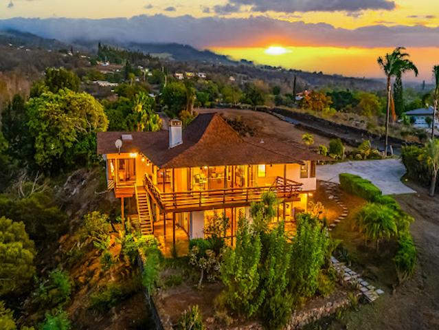 Apartment for sale in Kula, Hawaii