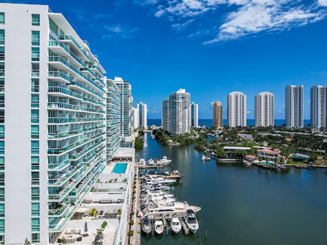Apartment for sale in Florida