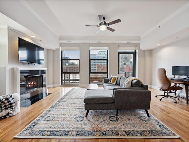 Apartment for sale in Chicago Park, Illinois