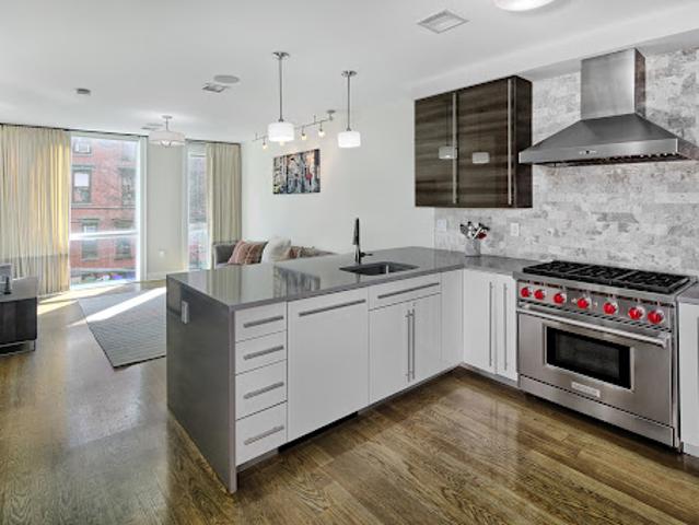 Apartment for sale in Hudson, New Jersey