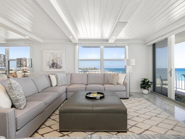 Apartment for sale in Palm Beach, Florida