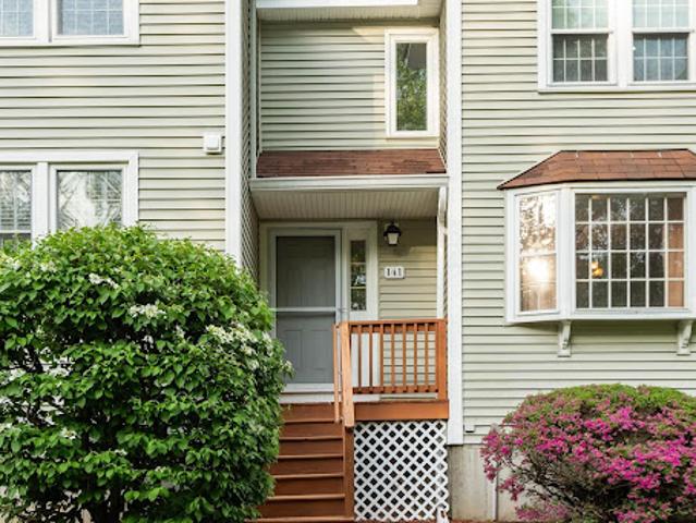 Apartment for sale in Tewksbury, Massachusetts