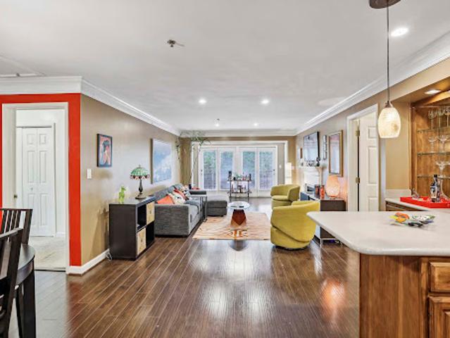 Apartment for sale in Atlanta Apartment for sale in Atlanta