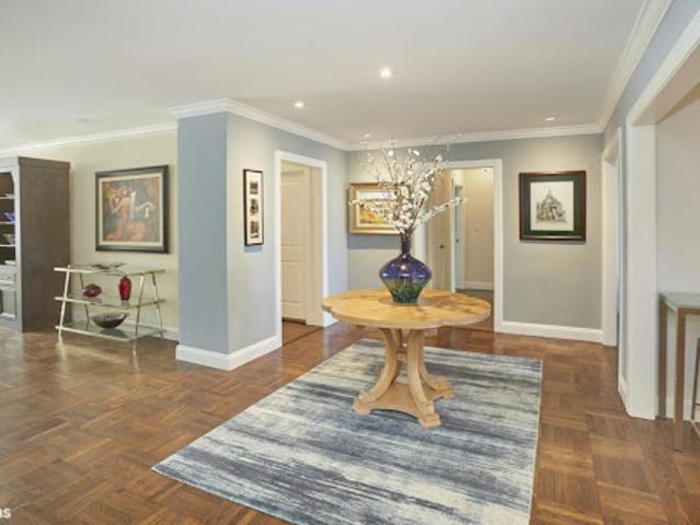 Apartment for sale in New York, Arverne