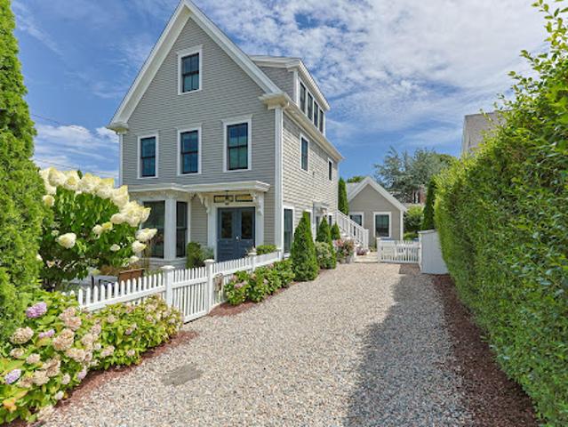 Apartment for sale in Provincetown, Massachusetts