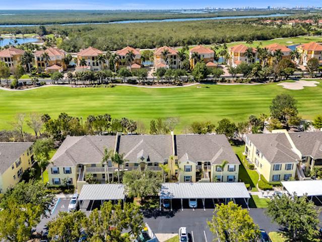 Apartment for sale in Naples, Florida