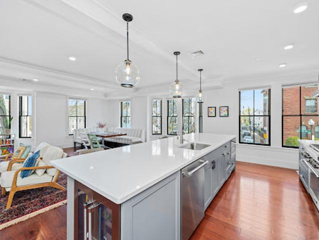 Apartment for sale in Boston, Massachusetts
