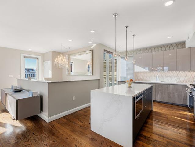 Apartment for sale in Boston, Massachusetts