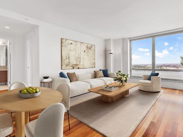 Apartment for sale in Arverne, New York