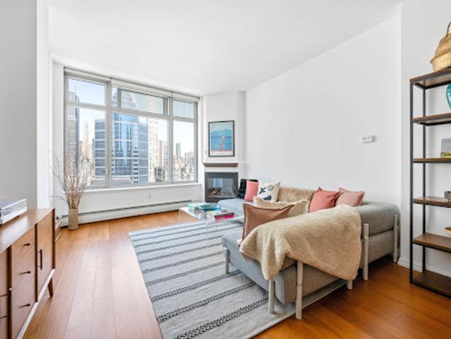 Apartment for sale in Arverne, New York