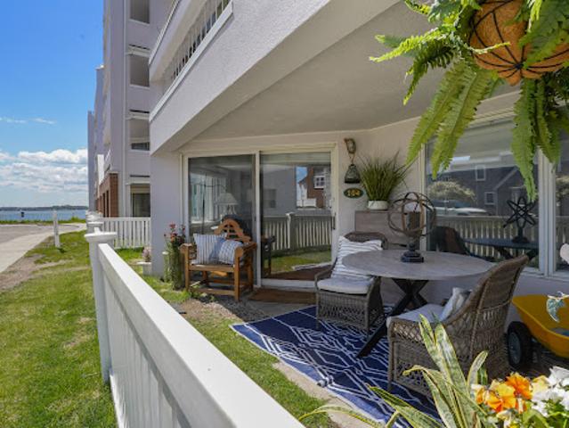 Apartment for sale in Hull, Massachusetts