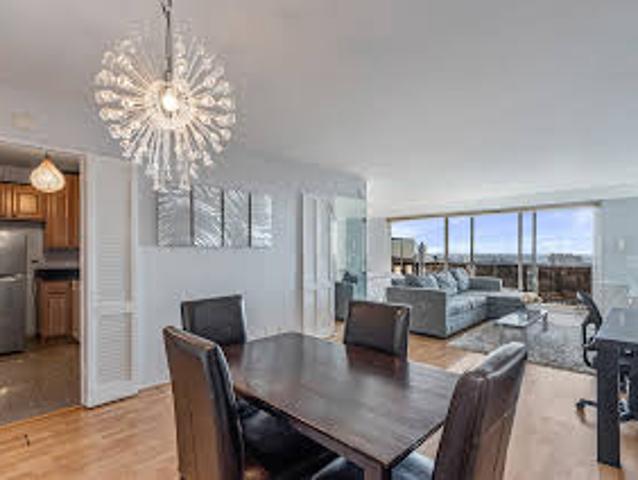 Apartment for sale in Forest Hills