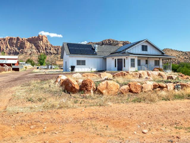Apartment for sale in Hildale, Utah