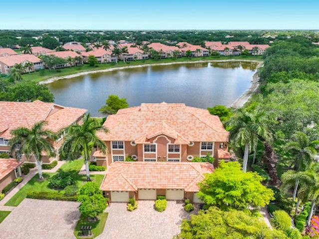 Apartment for sale in Bonita Springs, Florida