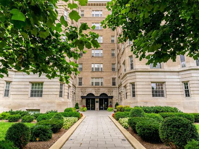 Apartment for sale in Washington, Washington DC