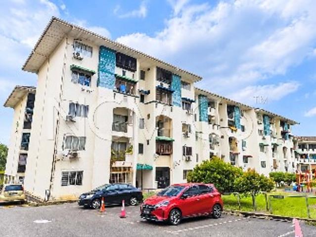 Apartment for sale in Kuala Selangor