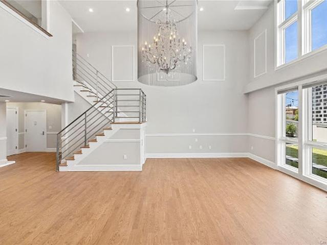 Apartment for sale in Staten Island