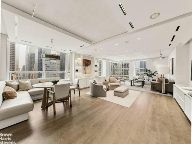 Apartment for sale in New York, Arverne