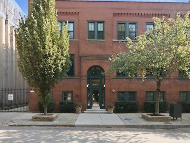Apartment for sale in Chicago Park, Illinois