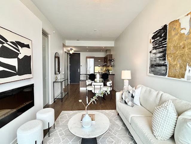 Apartment for sale in Woburn, Ontario