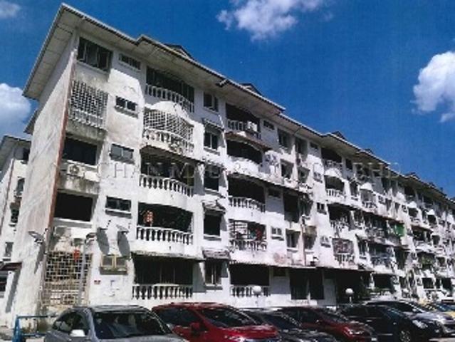 Apartment for sale in Country Heights Damansara, Kuala Lumpur