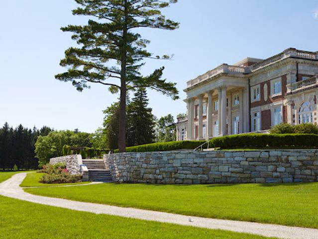 Apartment for sale in Berkshire, Massachusetts