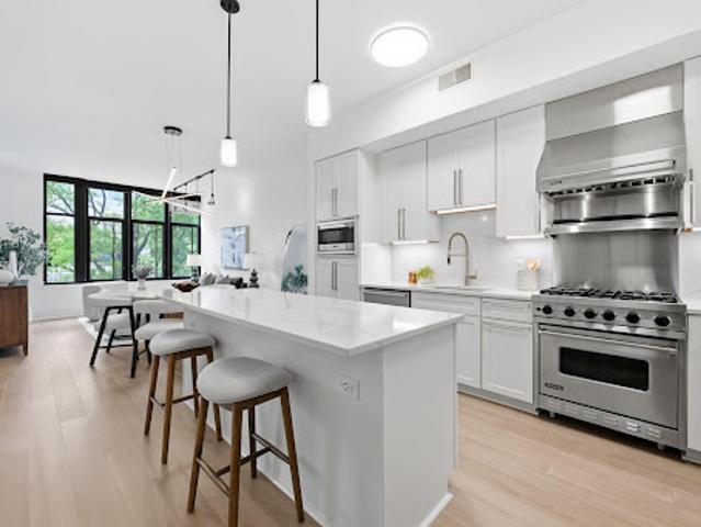 Apartment for sale in Washington, Washington DC