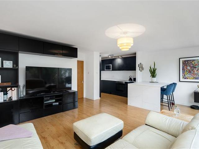 Apartment for sale in Bluebell, North Tipperary