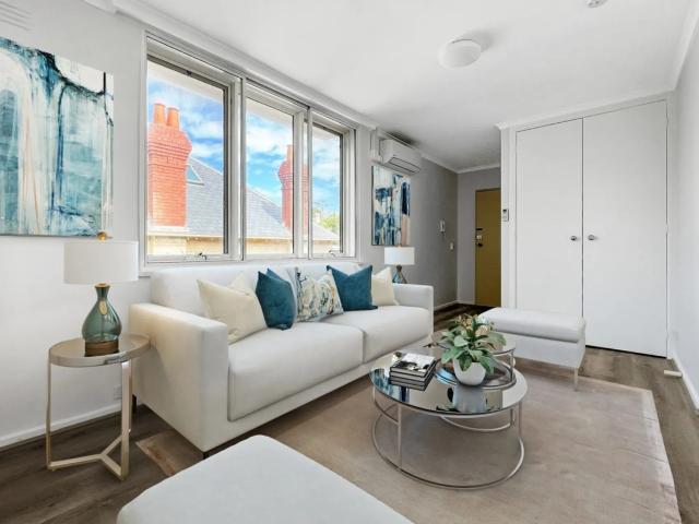 Apartment for rent in South Yarra