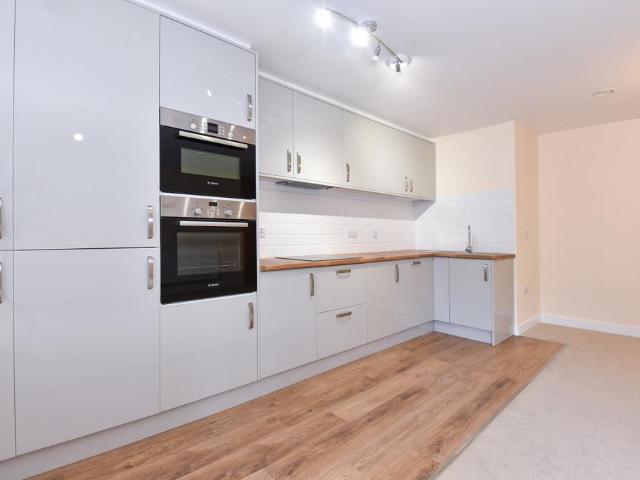 House for rent in Kings Barton, Gloucester