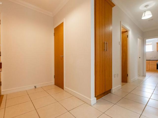 Apartment to rent in Blackrock