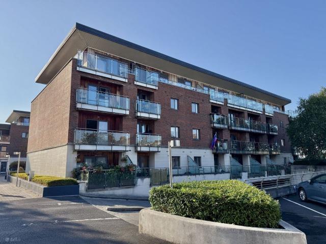 Apartment to rent in Bluebell, North Tipperary