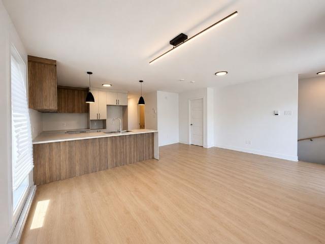 Apartment for rent in Vaudreuil-soulanges, Quebec