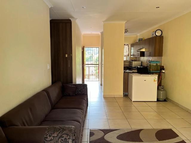Apartment for sale in Vosloorus, Gauteng