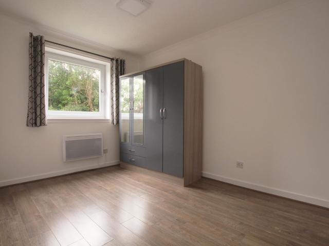 Apartment for rent in Petershill, Springburn