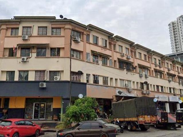Apartment for sale in Petaling, Damansara Damai
