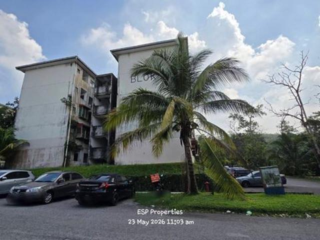 Flat for sale in Selayang, Selangor