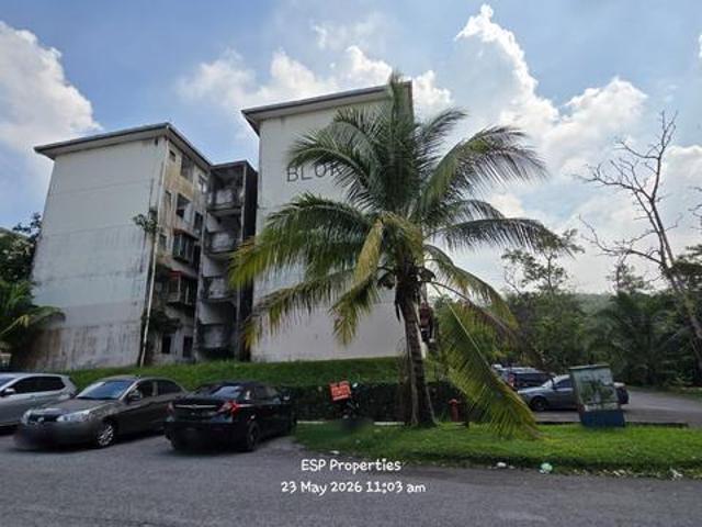 Flat for sale in Selayang, Selangor