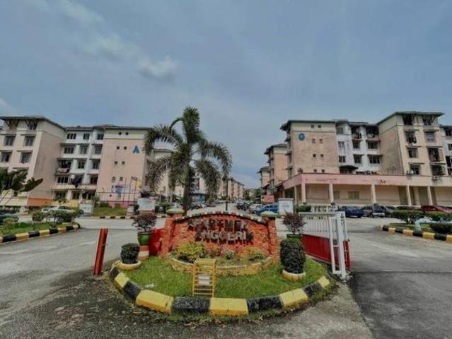 Flat for sale in Selayang, Selangor