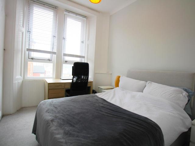 Apartment for rent in Thornwood, Partick