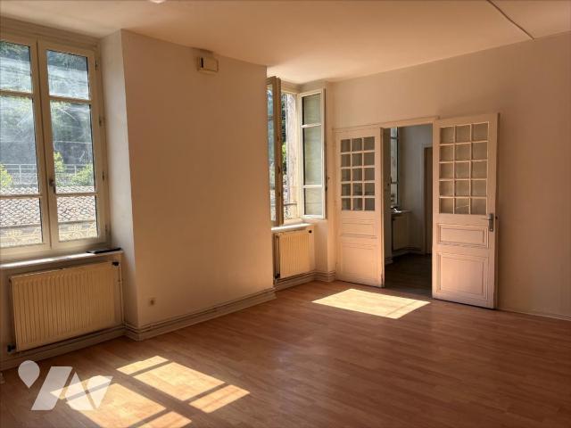 Appartement location à Tournon-sur-Rhône, Tournon-sur-rhône