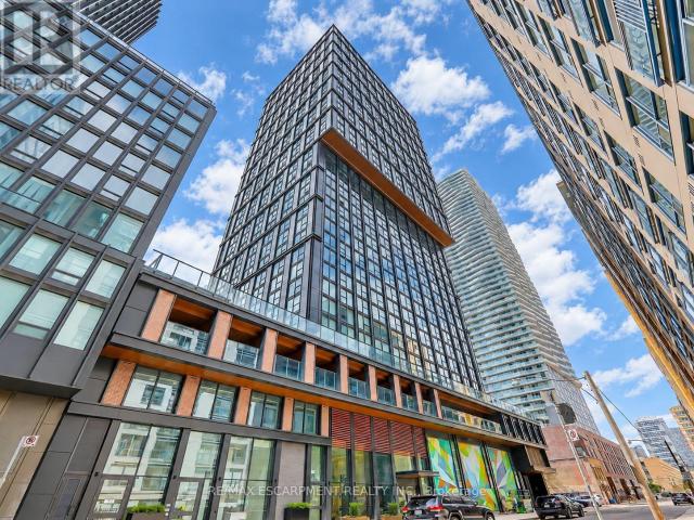 Apartment for rent in Toronto Centre, Toronto