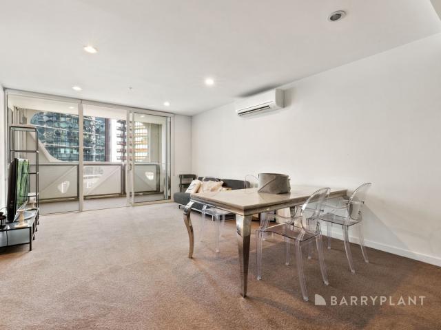 Apartment for rent in Docklands, Victoria