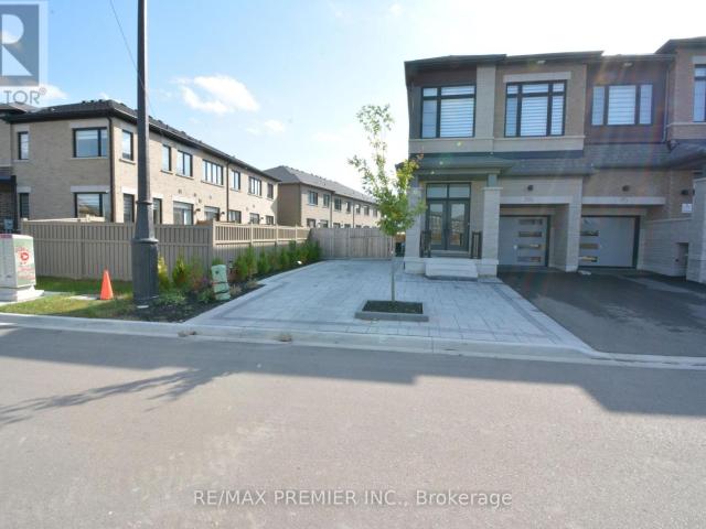 Apartment for rent in Kleinburg, Vaughan