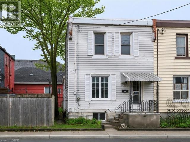 House for rent in Ancaster, Ontario