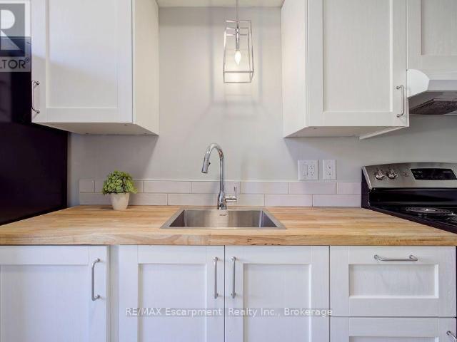 Apartment for rent in Burlington, Ontario