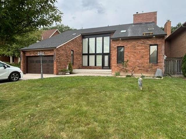House for rent in Ancaster, Ontario