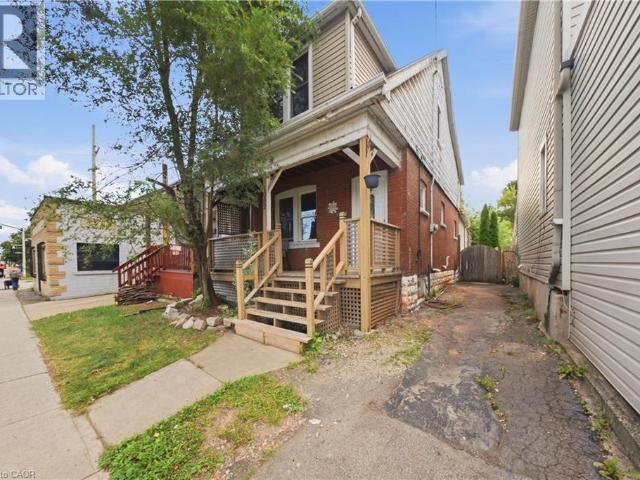 Apartment for rent in Ancaster, Ontario