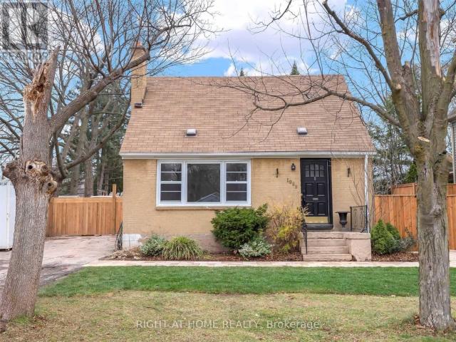 House for rent in Oakville, Ontario