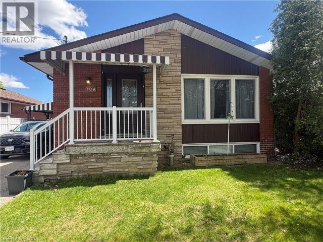 House for rent in Ancaster, Ontario